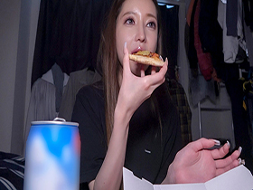 新人部屋呑みドキュメント　クールなスレンダー超絶新人美女　羽咲美亜　サンプル画像10